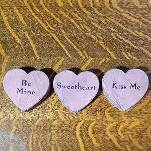 3 Wooden Valentine Sayinga